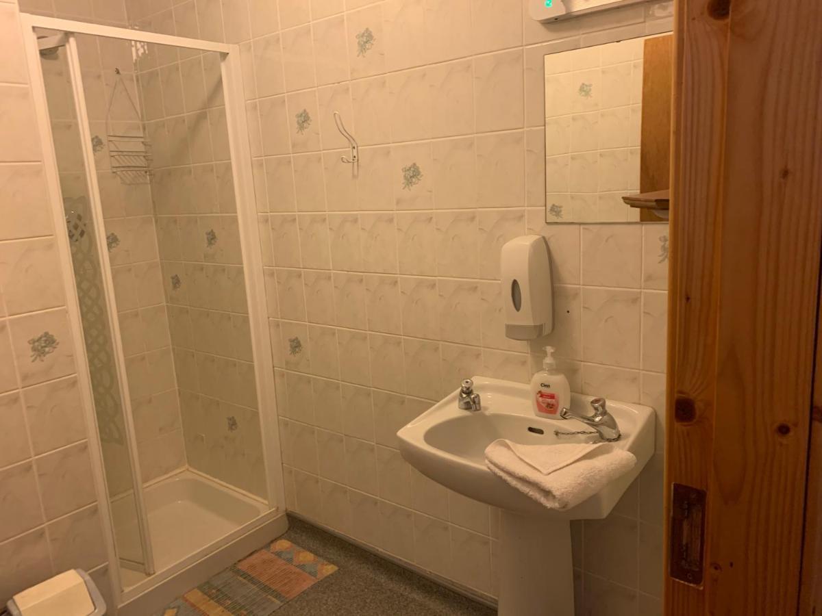 Carron Clare'S Rock Self-Catering Accommodation מראה חיצוני תמונה