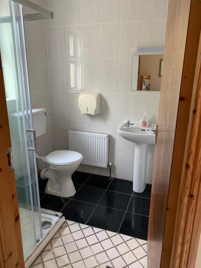 Carron Clare'S Rock Self-Catering Accommodation מראה חיצוני תמונה